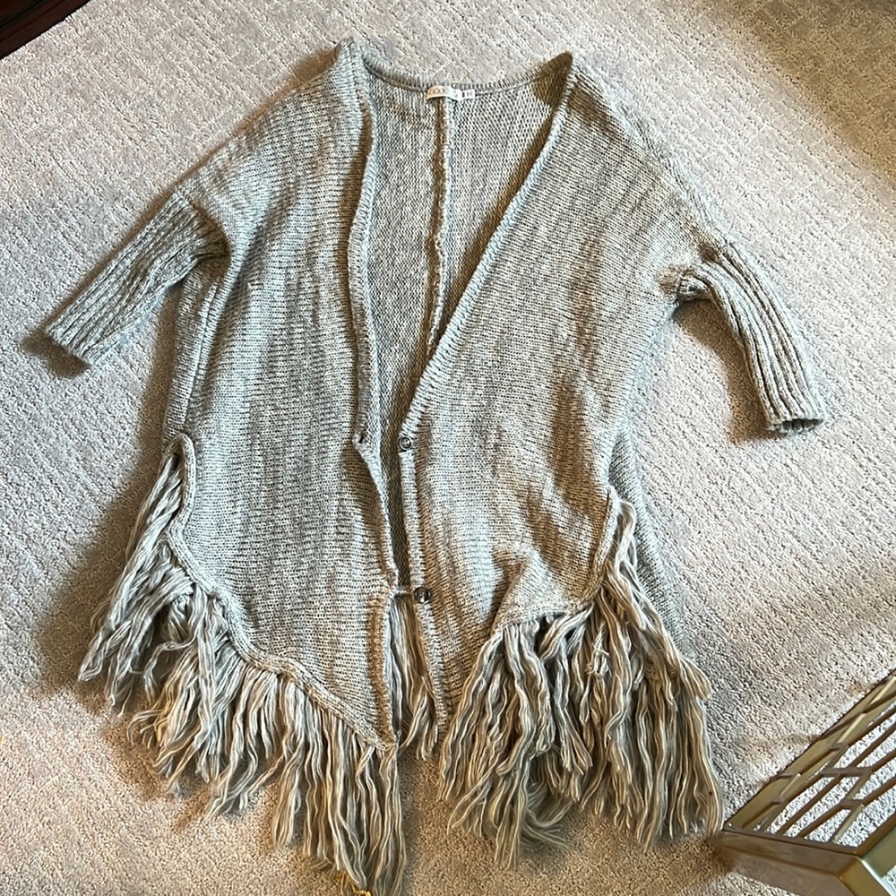 Lioness Fringed Cardigan Oversized Soft Grey XS/S